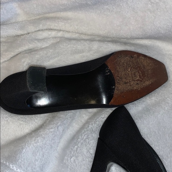 Stuart Weitzman Black Satin Heels w/Beadwork- NICE - Picture 9 of 12